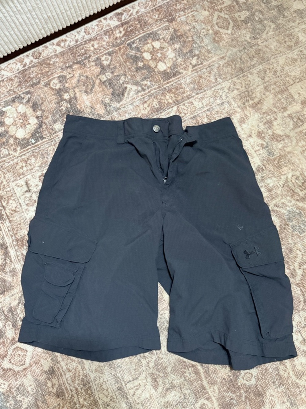 Under Armour Black Men's Cargo Shorts with Side Pockets